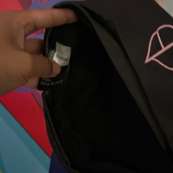 Blackpink x H&M Beret - Picture 4 of 4